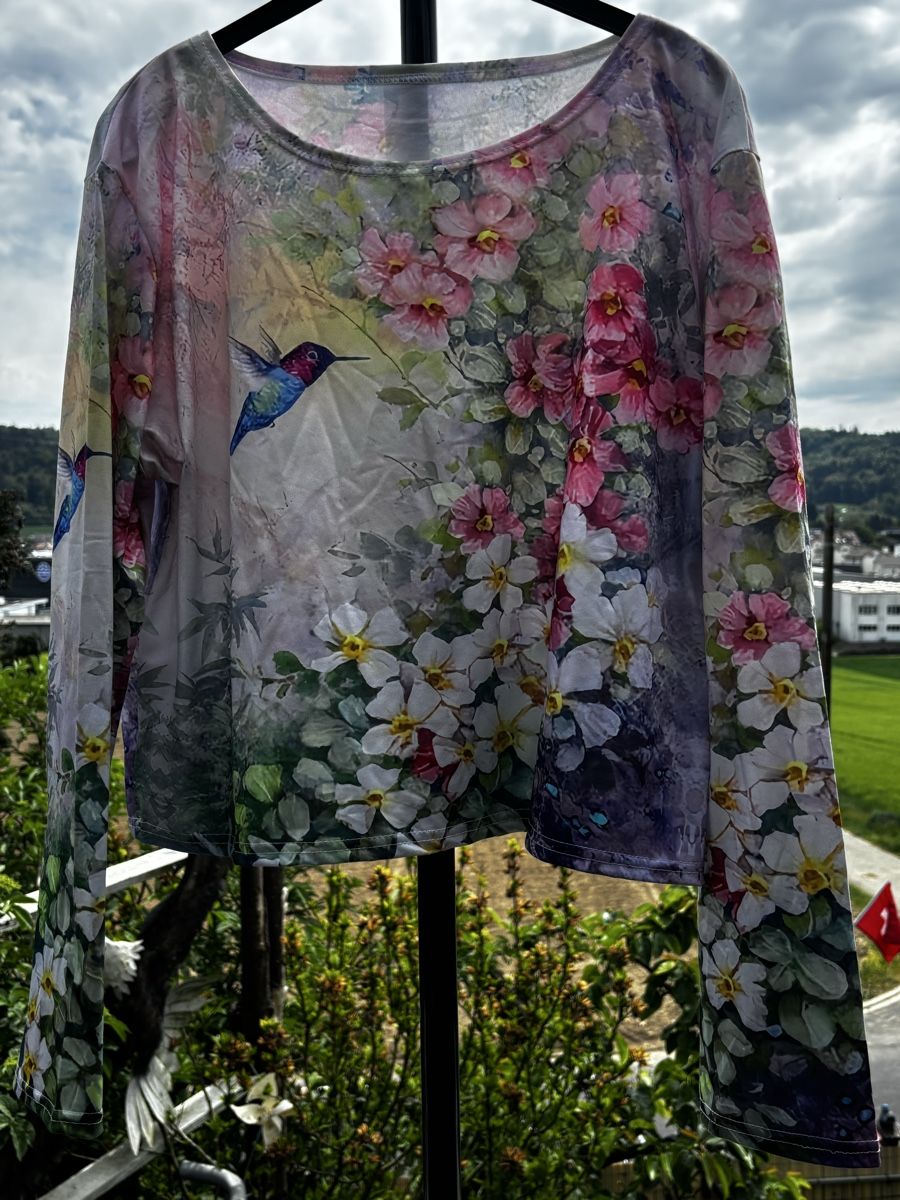 T-shirt: Sweatshirt mit Papagei  – Usato da Walterswil SO venduto da Sunshineyupi