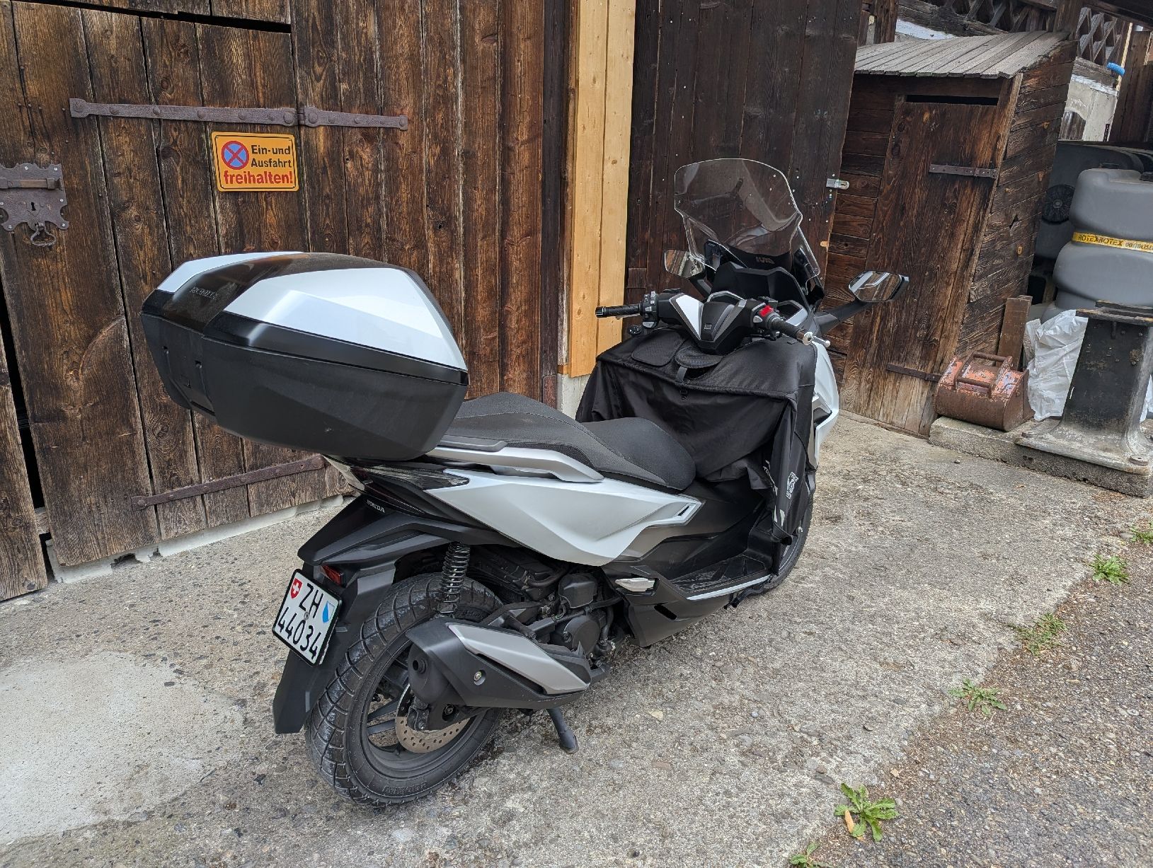 Honda Scooter: Honda Nss Forza 350 Roller – Usato da Wädenswil venduto da 8820Waedi 3