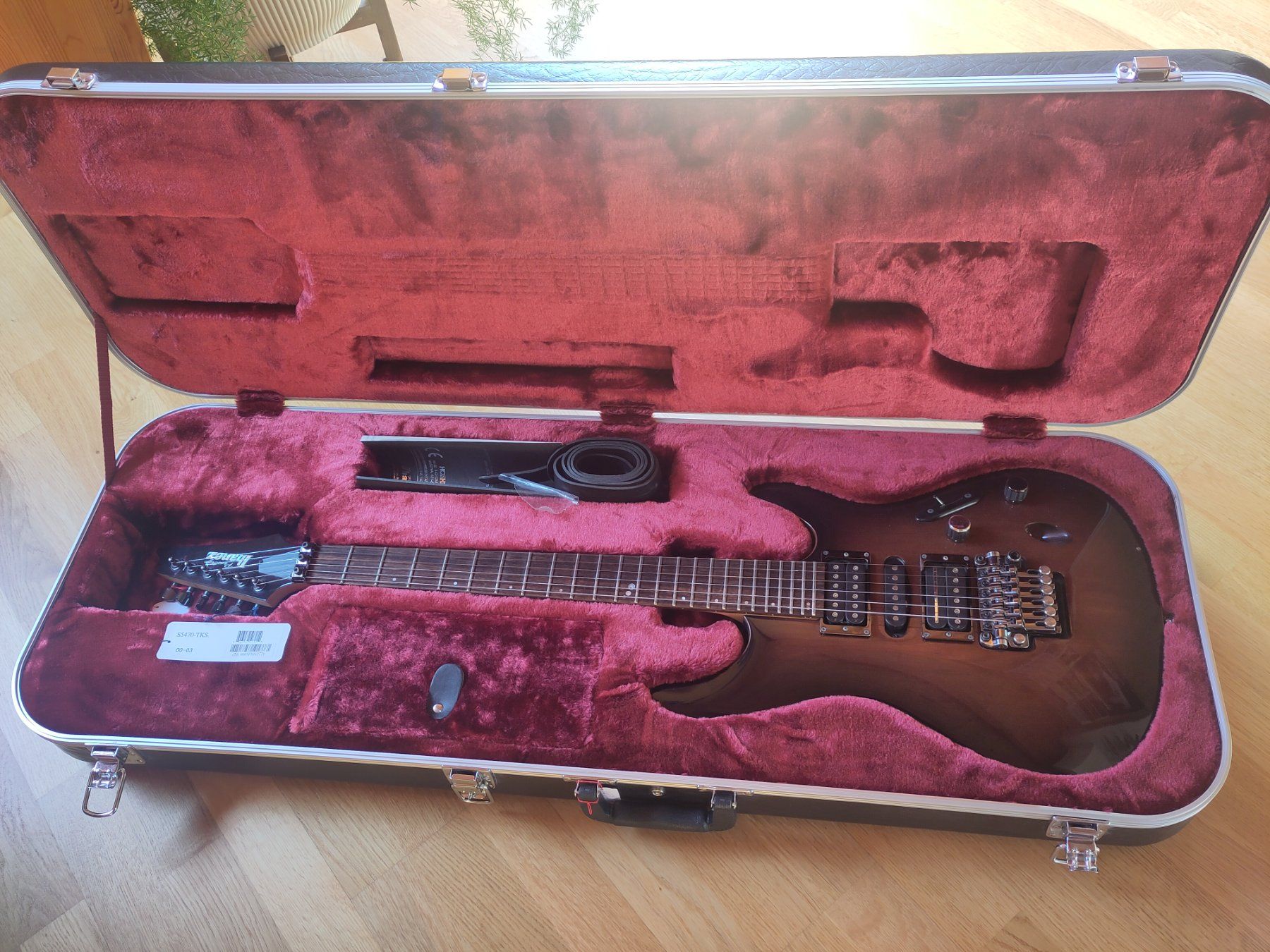 Ibanez Strumenti musicali: Ibanez Prestige S5470 TKL – Usato da Vevey venduto da Thomas0141 4