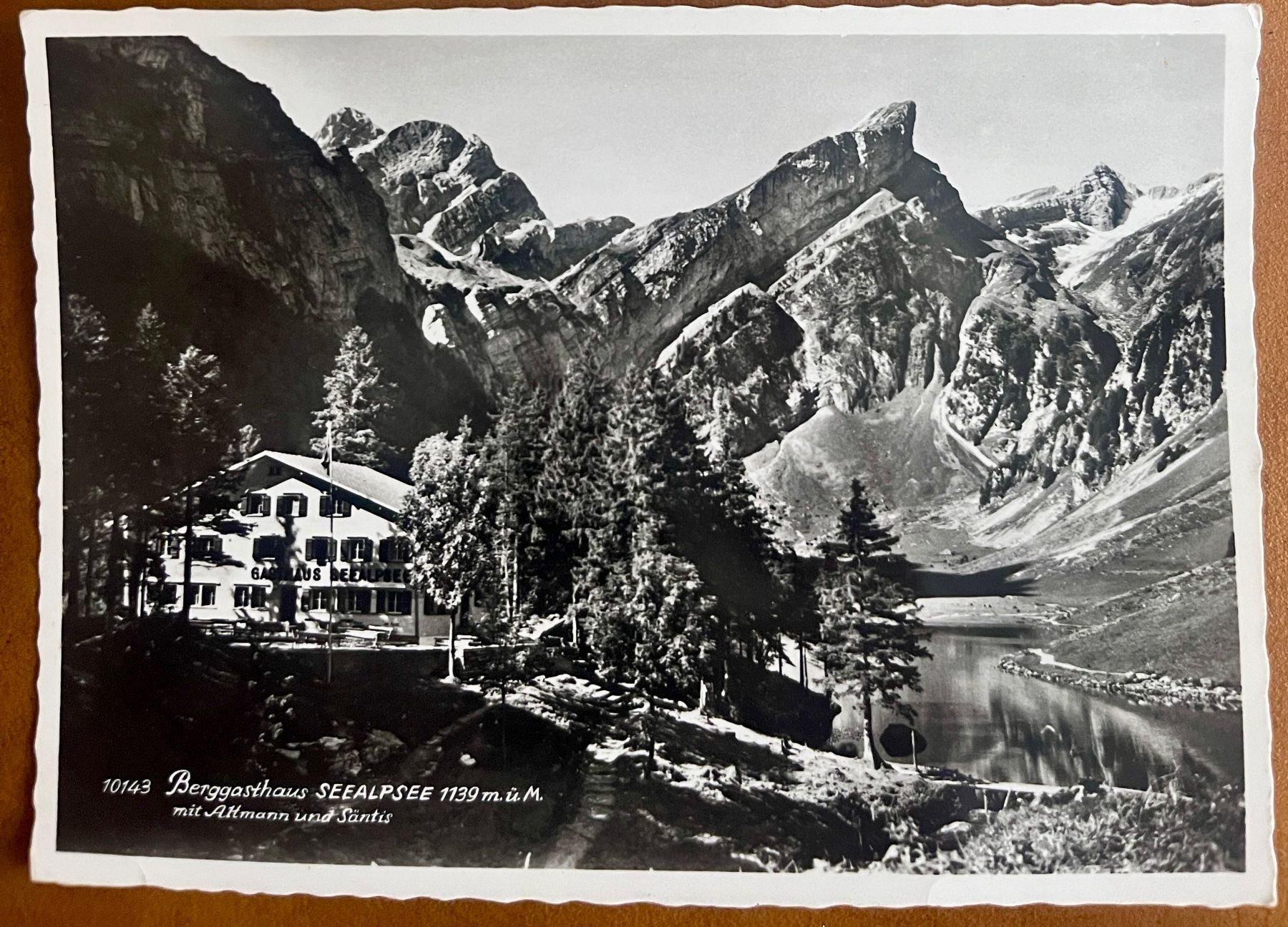Cartoline postali: SEEALPSEE - Berggasthaus 1962 – Usato da Lutry venduto da Ediego