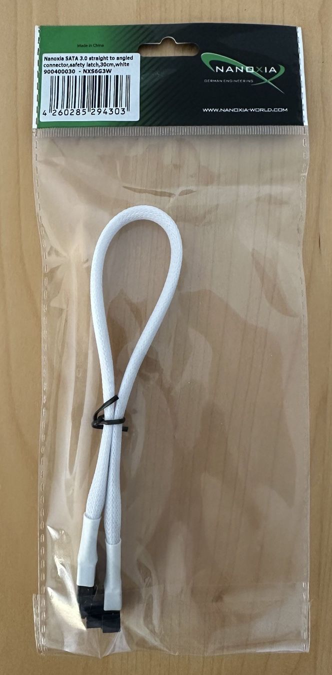 PC: Nanoxia - Diverse Kabel (SATA, Molex) – Nuovo (secondo la descrizione) da Dielsdorf venduto da Empowered 3