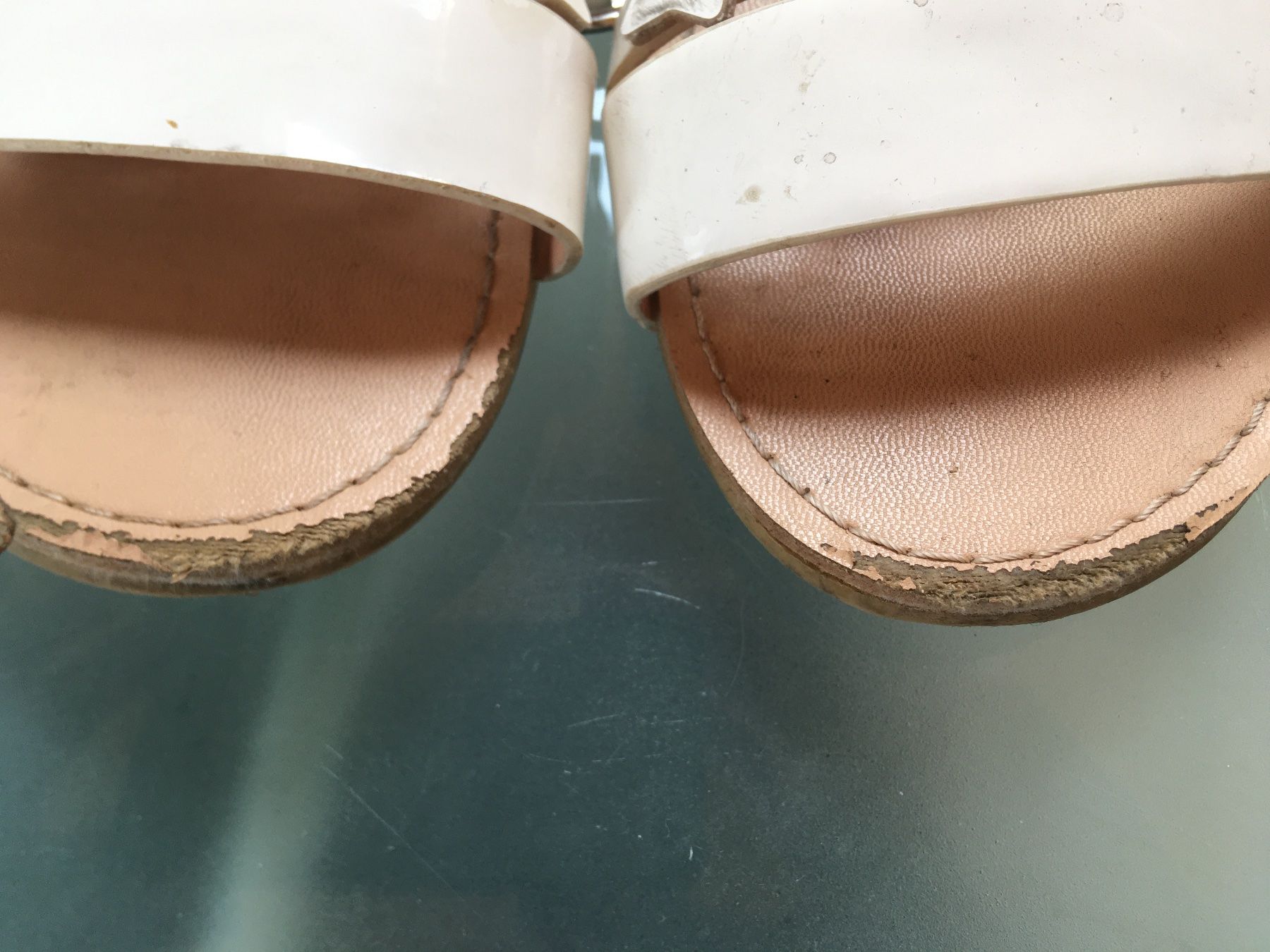 H&M Schuhe für Mädchen: Sandalen 36, H& M, weiss – Gebraucht aus Fischbach LU von stephie2009 2
