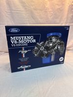 Ford Mustang, V8 Motor Bausatz