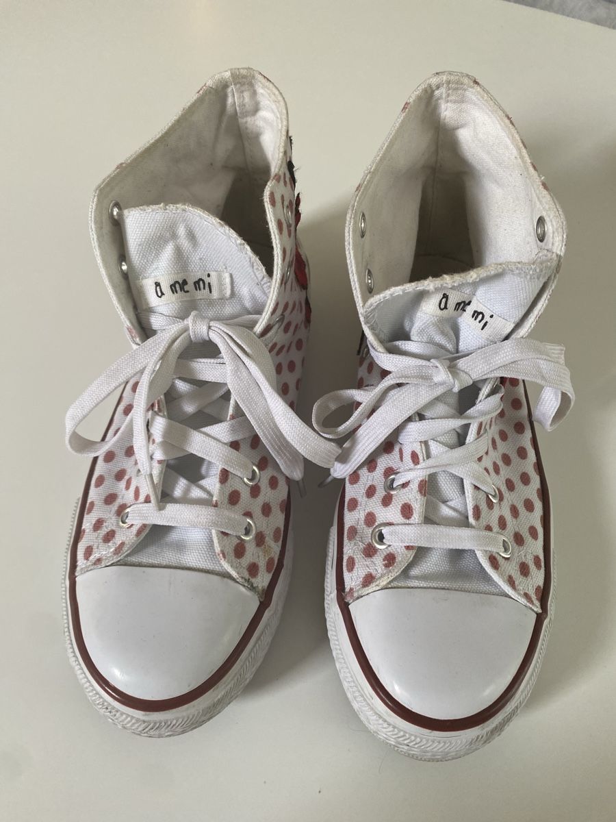 Scarpe da donna: Sneaker Schuhe Gr. 39, mit Blumenmuster – Usato da Aarau venduto da tschitta03 1