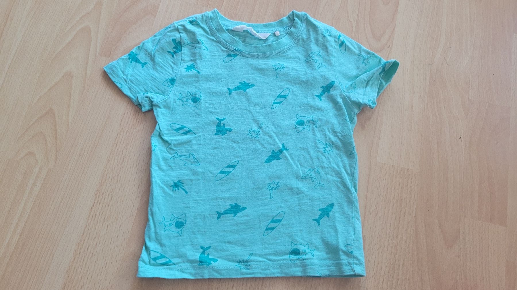Camicie, T-shirt & Polo: T-Shirt Grösse 98/104 – Usato da Muri AG venduto da tabi4fun