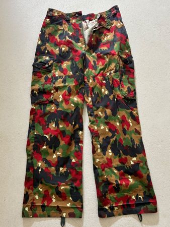 Schweizer Armee Hose TAZ 83 Alpenflage (Grösse 44/76)