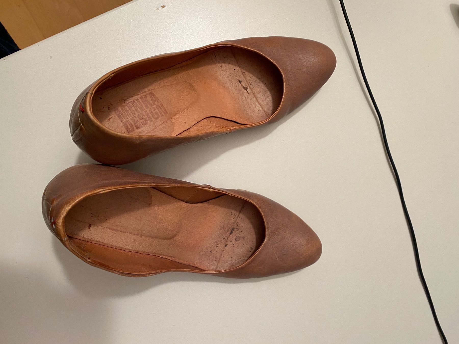 Scarpe da donna: Pumps aus Leder Grösse 39 – Usato da Zürich venduto da pat_rx9j 1