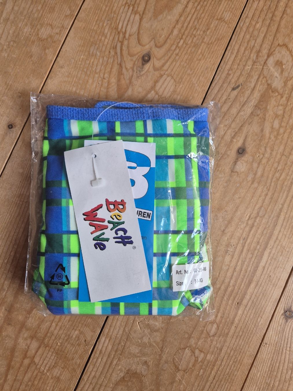 Costumi da bagno & Bikini: Bikini Beach Wave, Gr. 14-40, kariert, Neu & Original! – Nuovo e nell'imballaggio originale da Grandval venduto da JeroenK