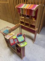 Holz Marktstand mit Kasse