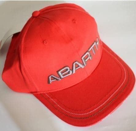 Copricapi, berretti & cappellini: Abarth Cap Mütze rot silber tricolore NEU – Nuovo (secondo la descrizione) da Goldach venduto da SSRConzept 1