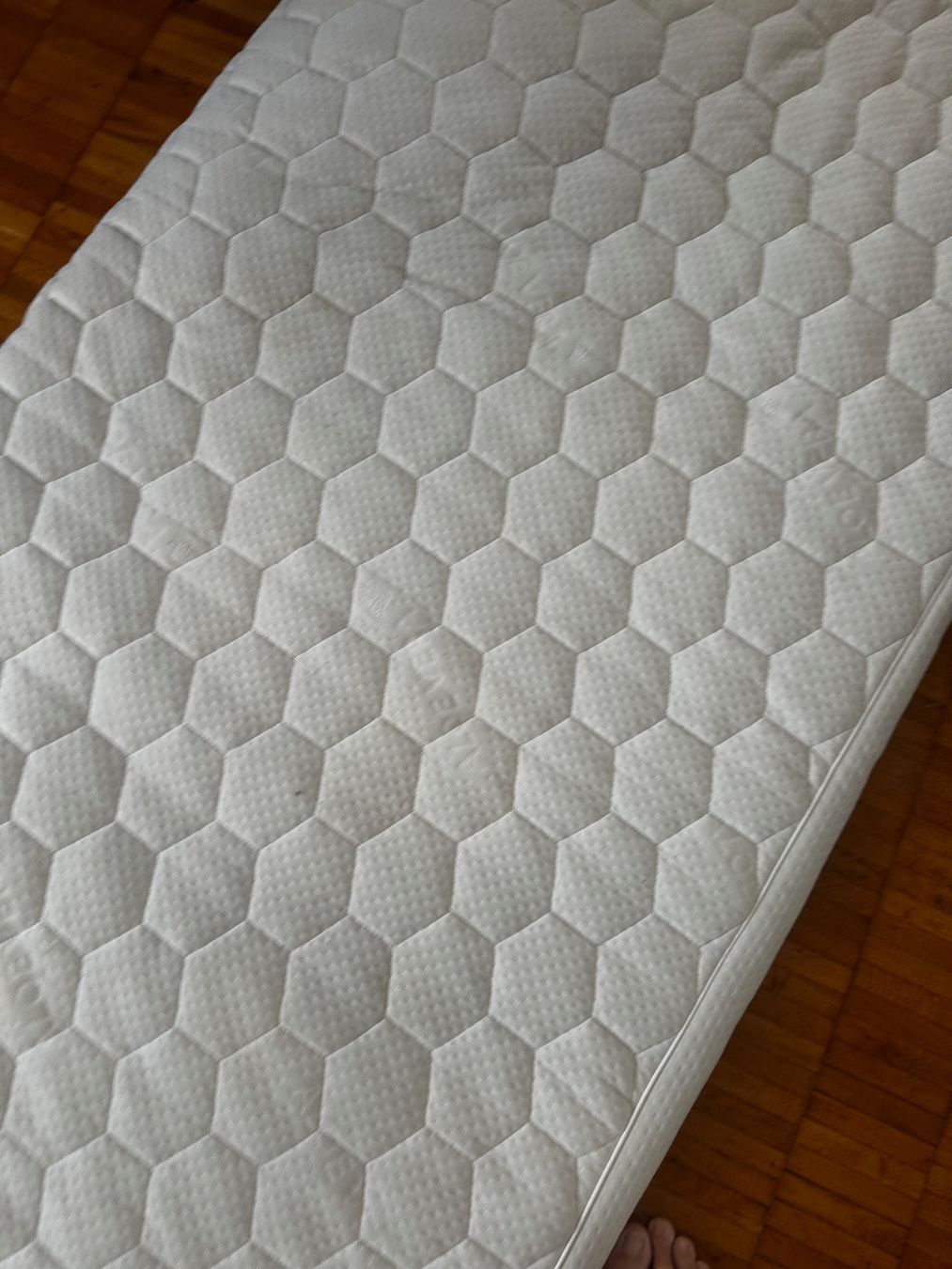 Jysk Matratzen: Topper 90 x 200 cm – Gebraucht aus Köniz von Infresh8 1