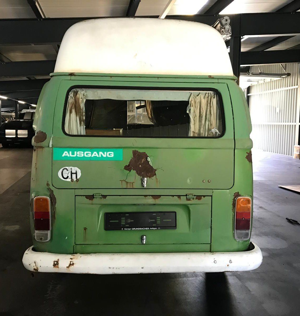 VW Veicoli da campeggio: VW Bus T2 Camper – Usato da Flühli LU venduto da Overland_Motors 2