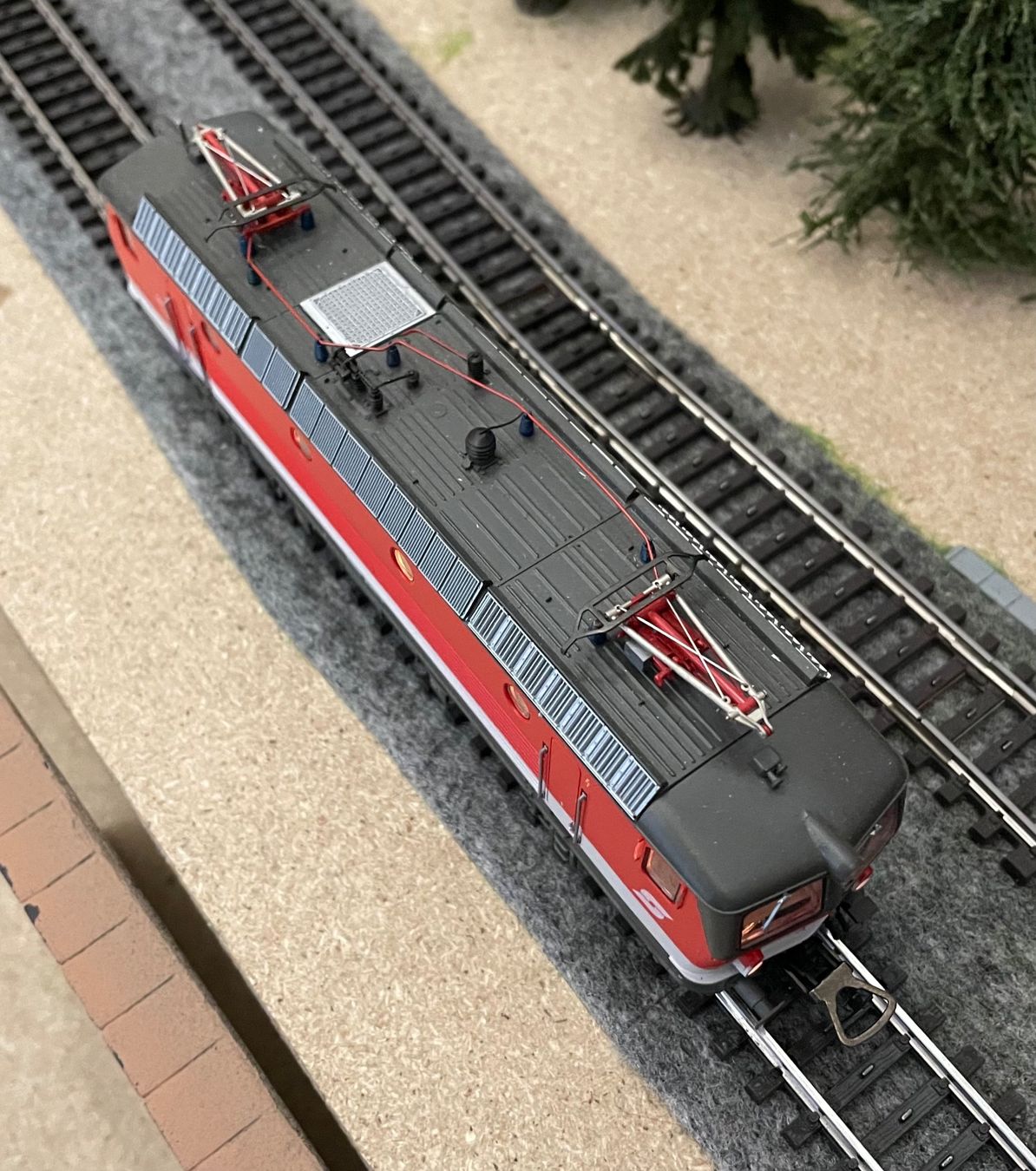 Roco Modelleisenbahnen: Roco 69580 ÖBB BR 1044 AC-Digital – Gebraucht aus Blumenstein von Ritschi 3