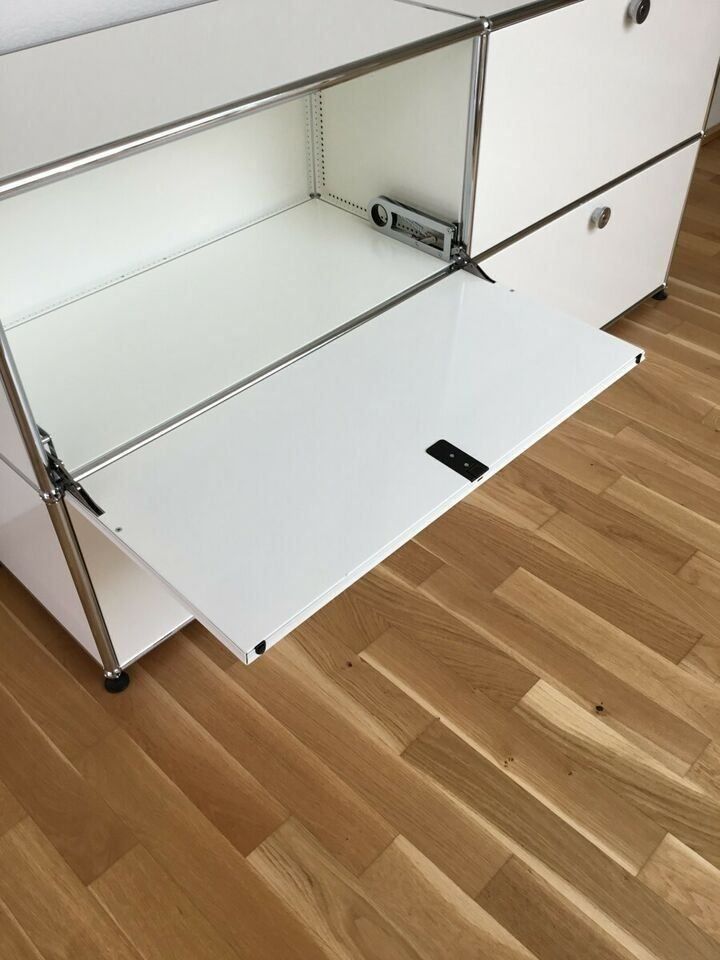 USM Mobili TV: USM Sideboard weiss (PV) – Usato da Zürich venduto da LUXUS2020 1