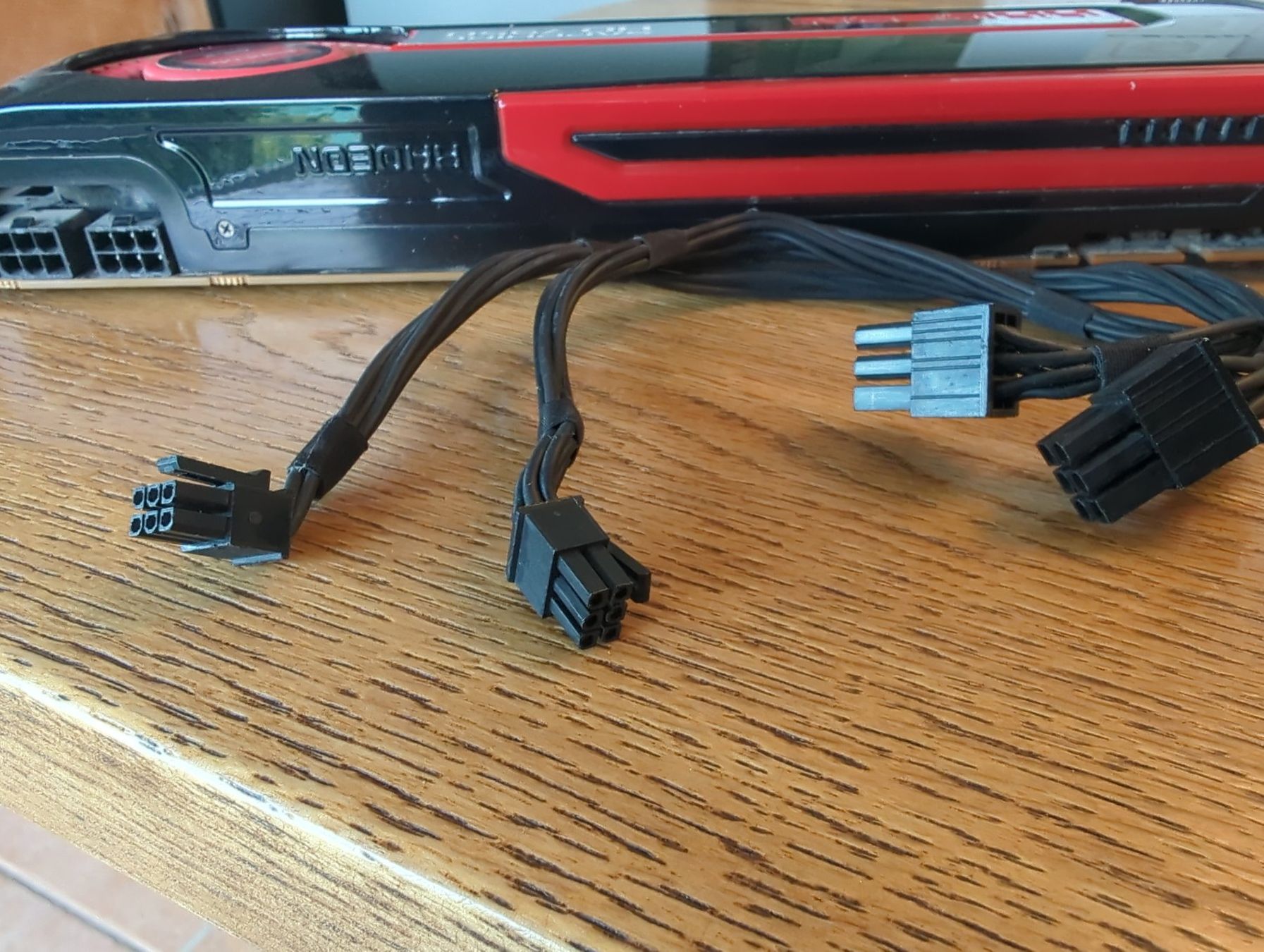 Amd Grafikkarten: RADEON Sapphire HD 7950 – Gebraucht aus Oberägeri von Rbladi 3