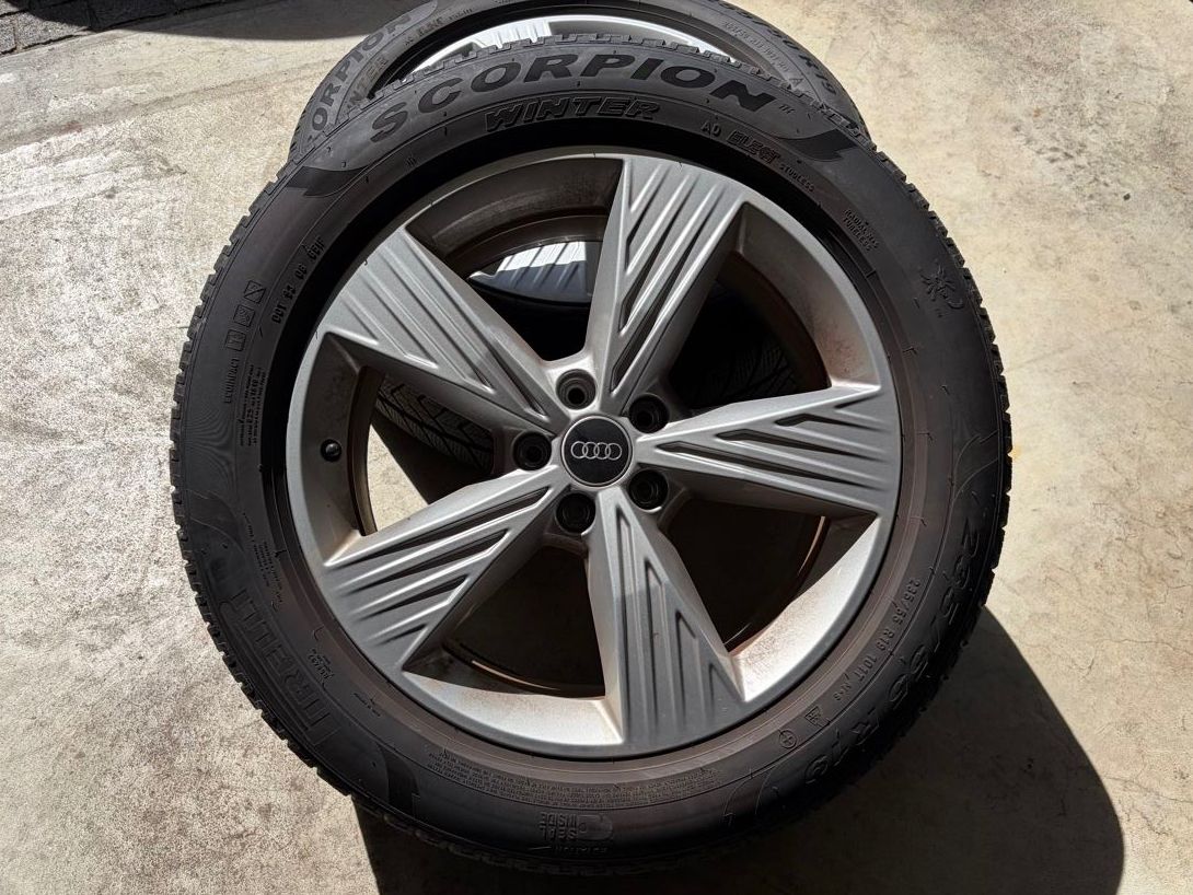 Pneus & Roues: Winterkompletträder Audi 8J × 19 ET45 – D'occasion à Bern par Chramonn 2