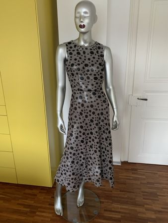 AKRIS: Exklusives herrlich swingendes Sommer Kleid, 38