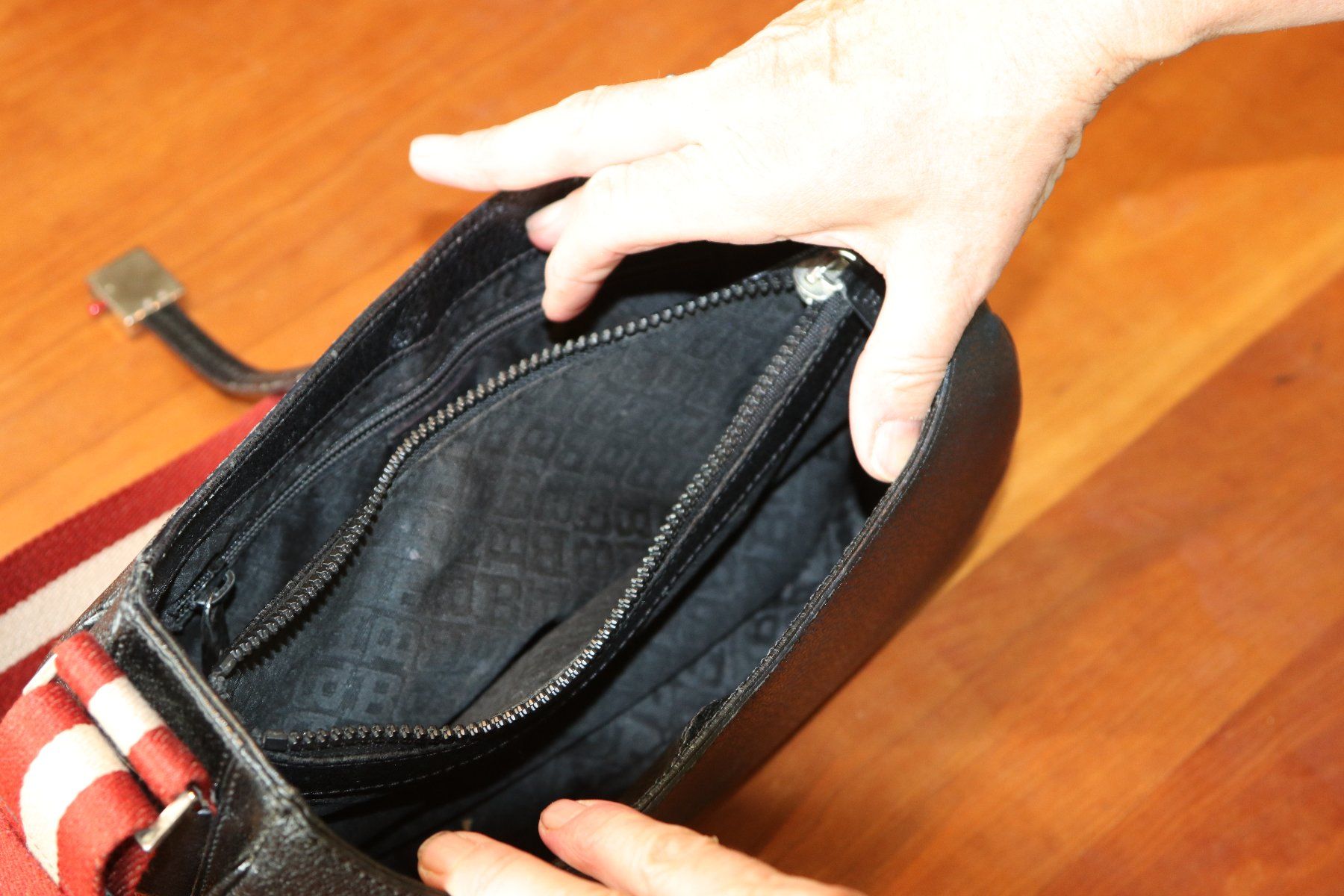 Bally Sacs femmes: Bally Handtasche – D'occasion à Dörflingen par kaiaMalou 9