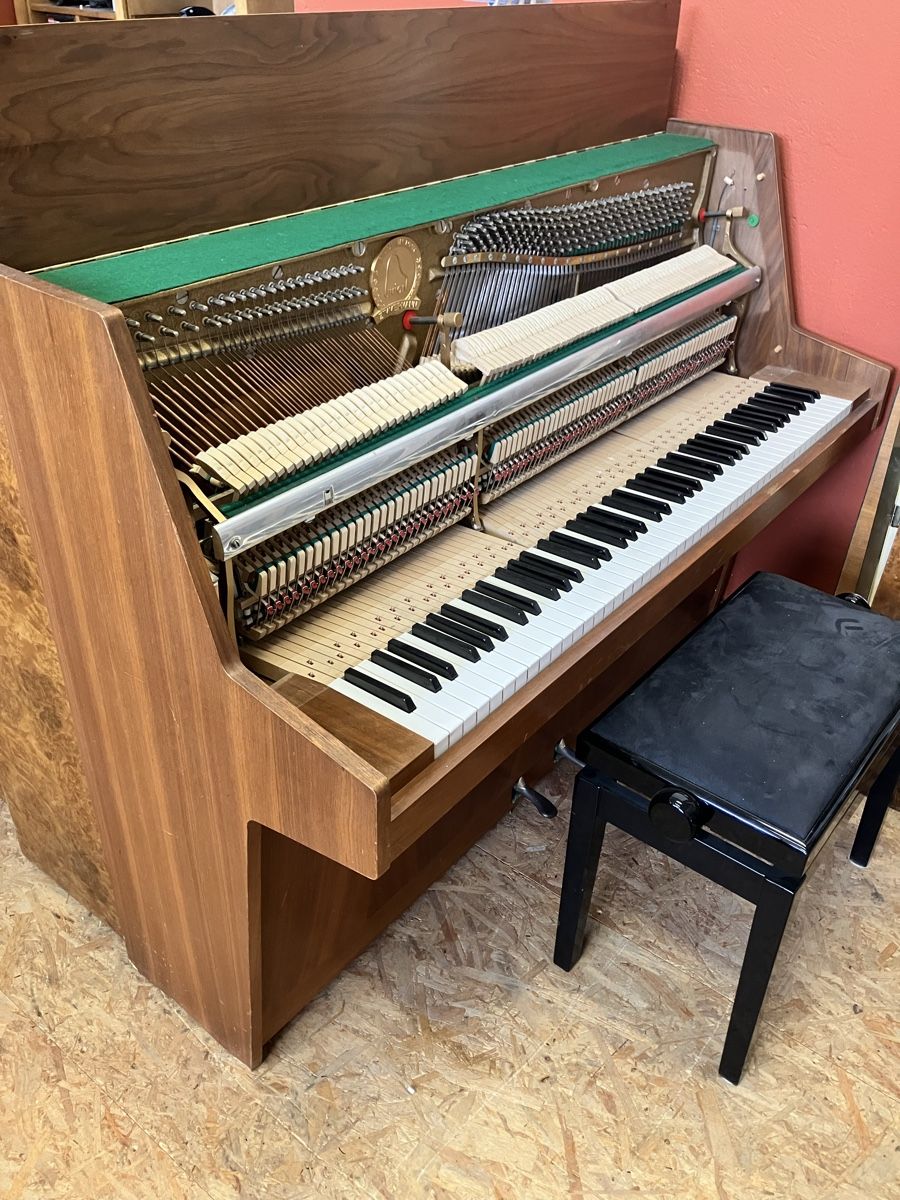Strumenti musicali: Piano droit Zimmermann – Usato da Colombier NE venduto da Nadinkaa 2