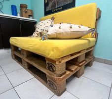 Divanetto con 3 Pallet