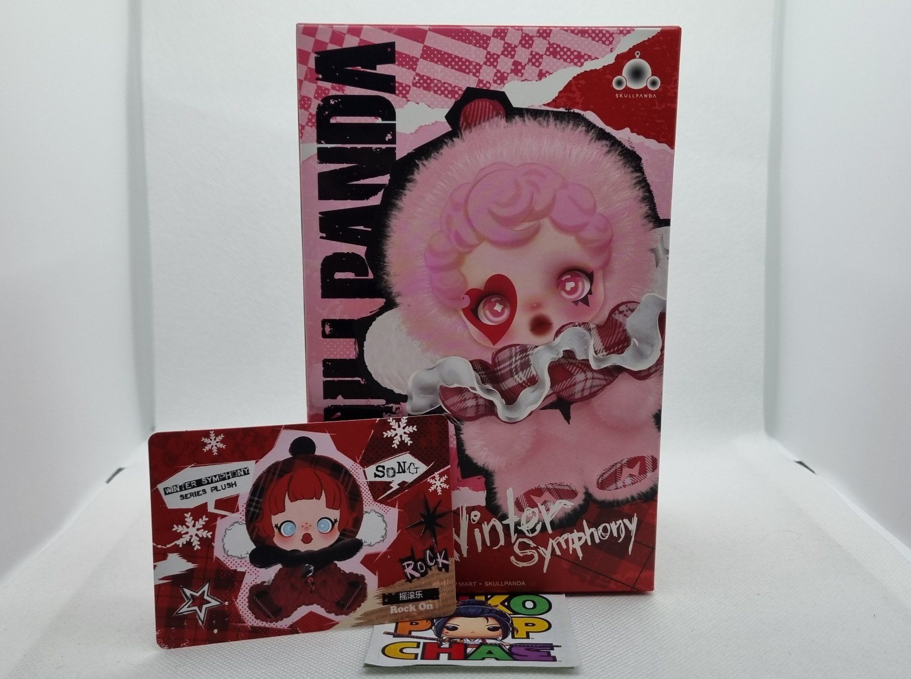 Pop Mart Statuette: POP MART - SKULLPANDA Winter Symphony - Rock On – Nuovo (secondo la descrizione) da Vernayaz venduto da fnkochase