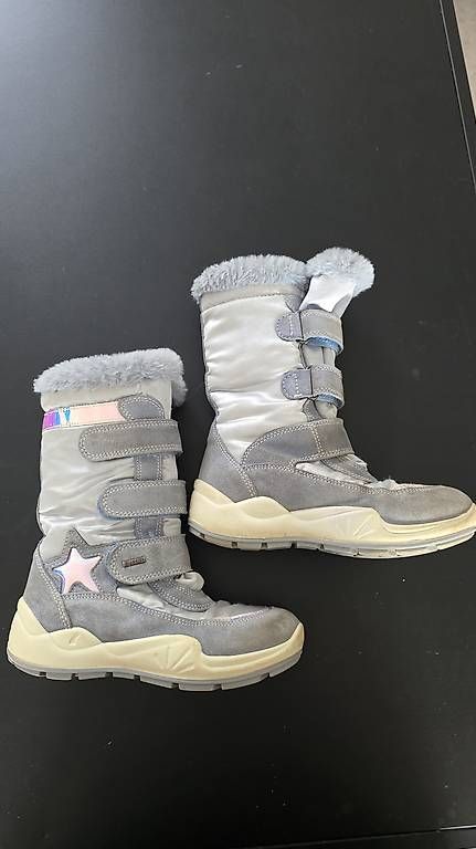 Schuhe für Mädchen: Winterstiefel Primigi 32 – Gebraucht aus Solothurn von Zoonja