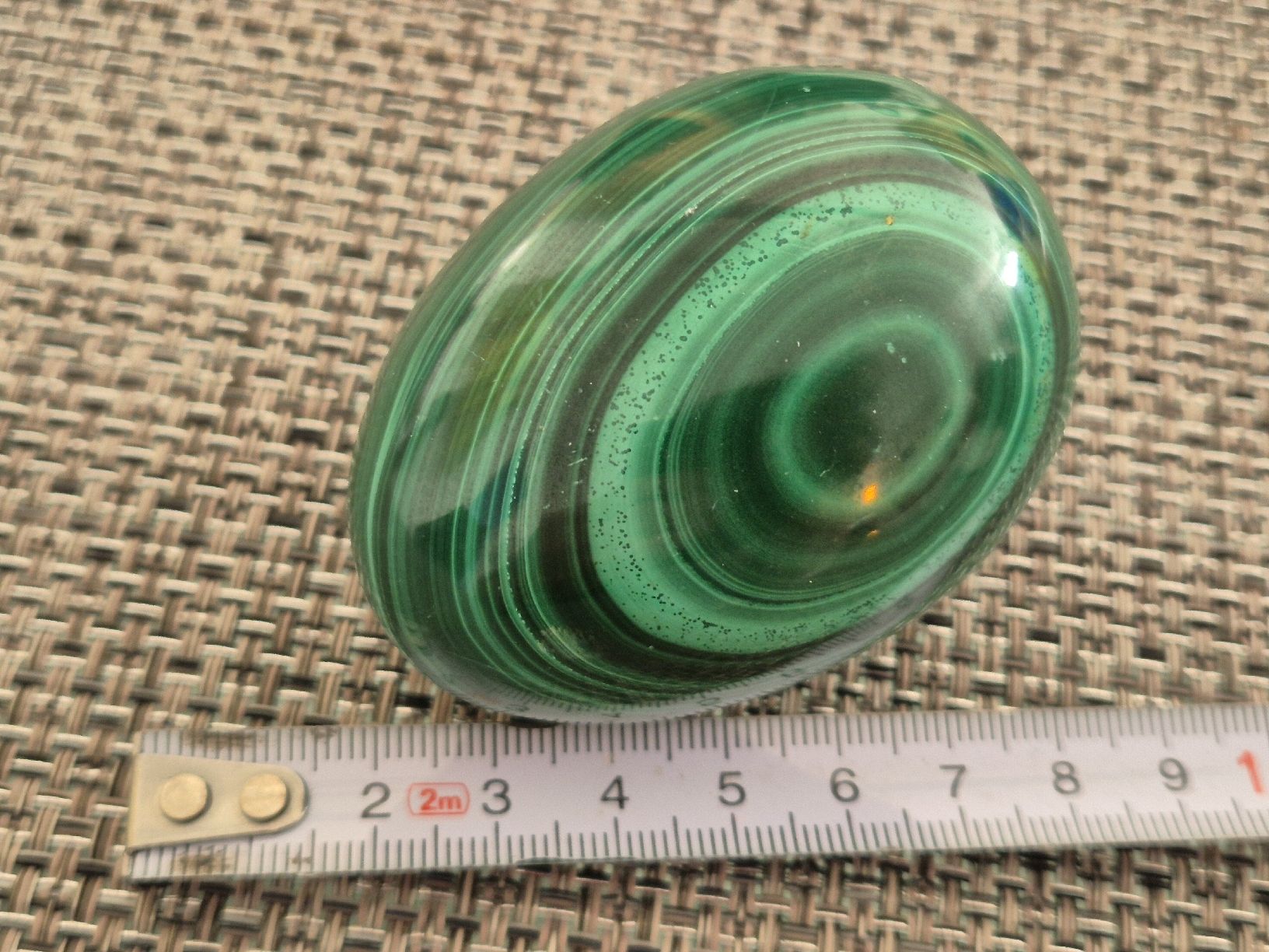 Edelsteine: Malachit Ei Edelstein Glücksbringer Dekoration Mineral – Gebraucht aus Russikon von eunicetungol