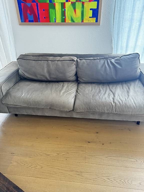 Sofas: Divano in pelle – Gebraucht aus Lyss von cpo493