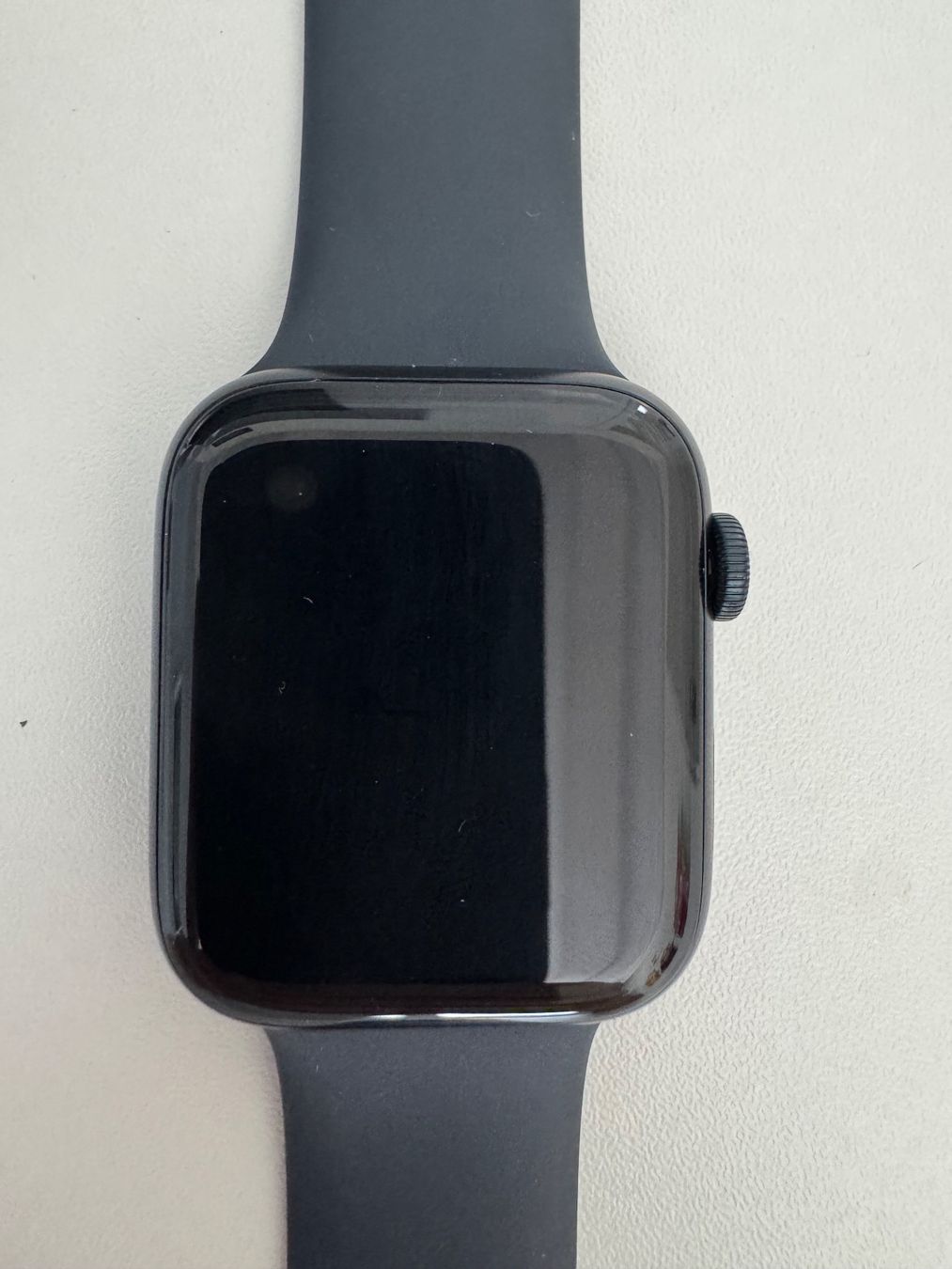 Apple Smartwatch: Apple Watch SE 2 2024 – Nuovo (secondo la descrizione) da Bulle venduto da samuel.volery 1