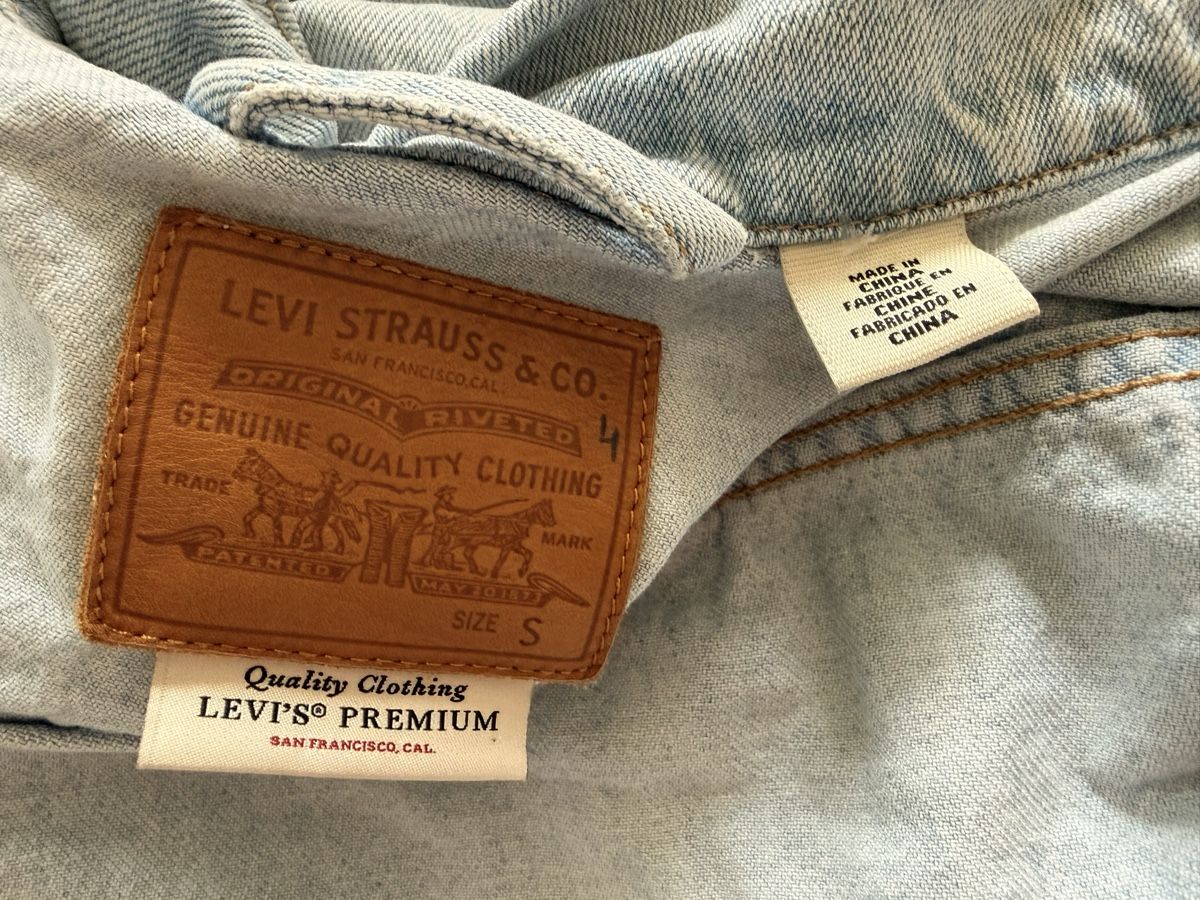 Levi's Giacche: Levis Jeans Jacke Levi Strauss S hellblau Weste  – Usato da Staad SG venduto da Chirrari 4