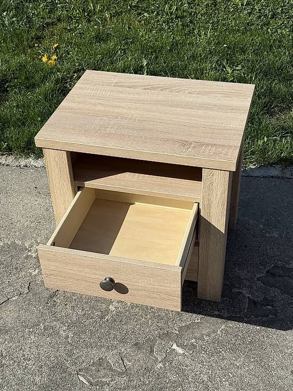 Comodini: Tables de chevet 40.- pièce – Usato da Puidoux venduto da jam_7try 1