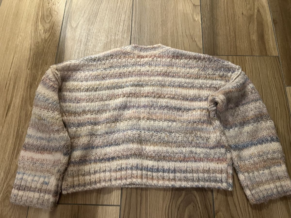 Mango Maglioni & Felpe: MNG striped knit sweater size 128cm – Usato da Hinwil venduto da jua_t8vd 2