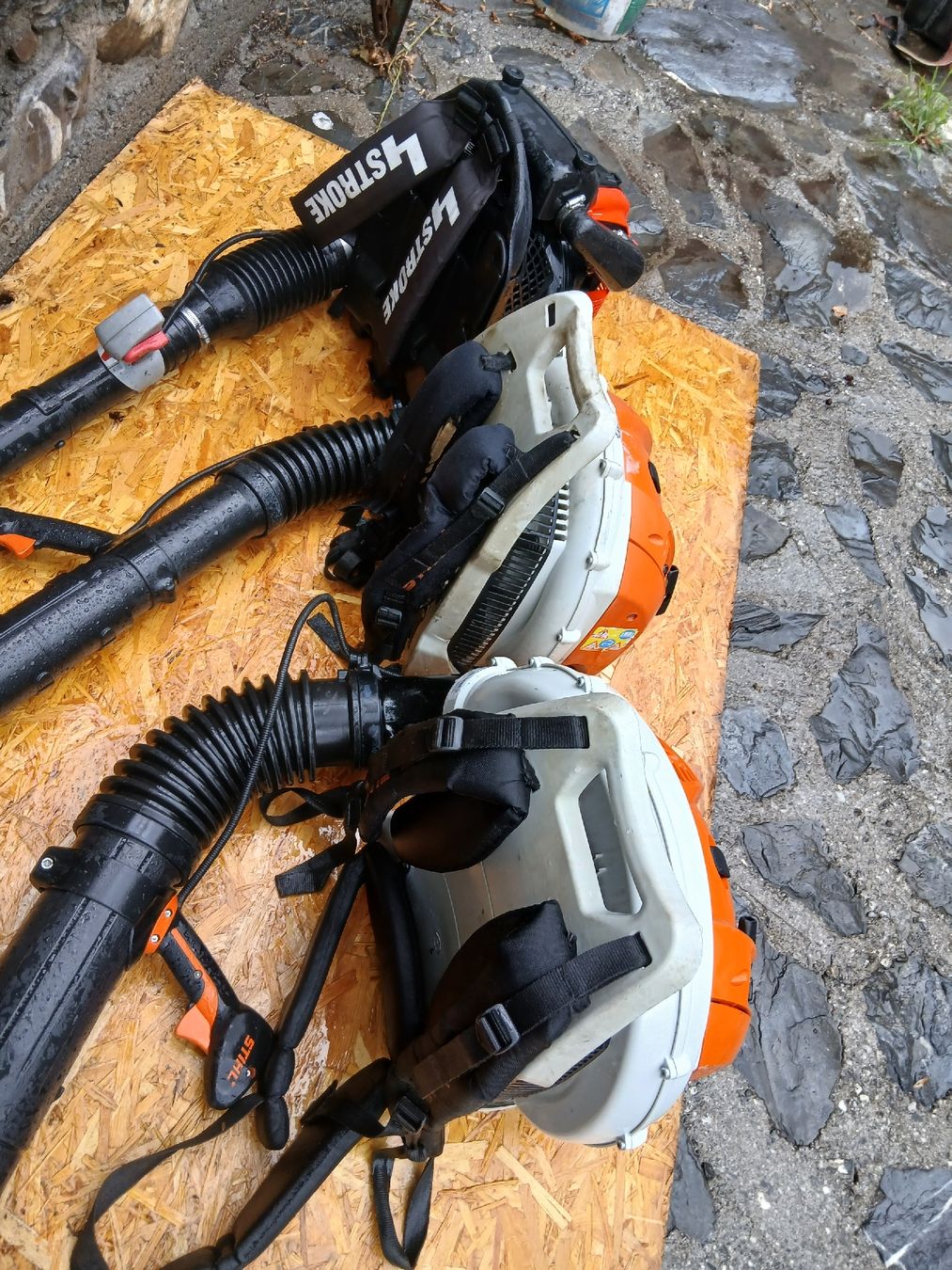 Stihl Laubbläser & Laubsauger: Laubbläser 2X Stihl 1X Dollmar – Defekt aus Seewis-Schmitten von positiv220780 2