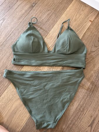 Bikini vom h und m Grösse M olive 