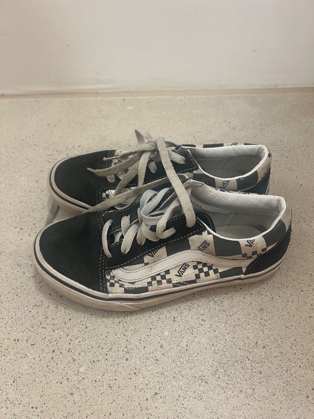 Vans Scarpe per ragazzi: Vans Sneakers Low Gr 35 – Usato da Ebmatingen venduto da dartim
