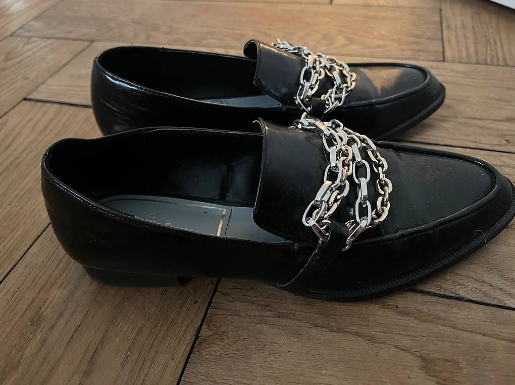 Zara Damenschuhe: Loafer Gr. 36 – Gebraucht aus St. Gallen von Alina.33