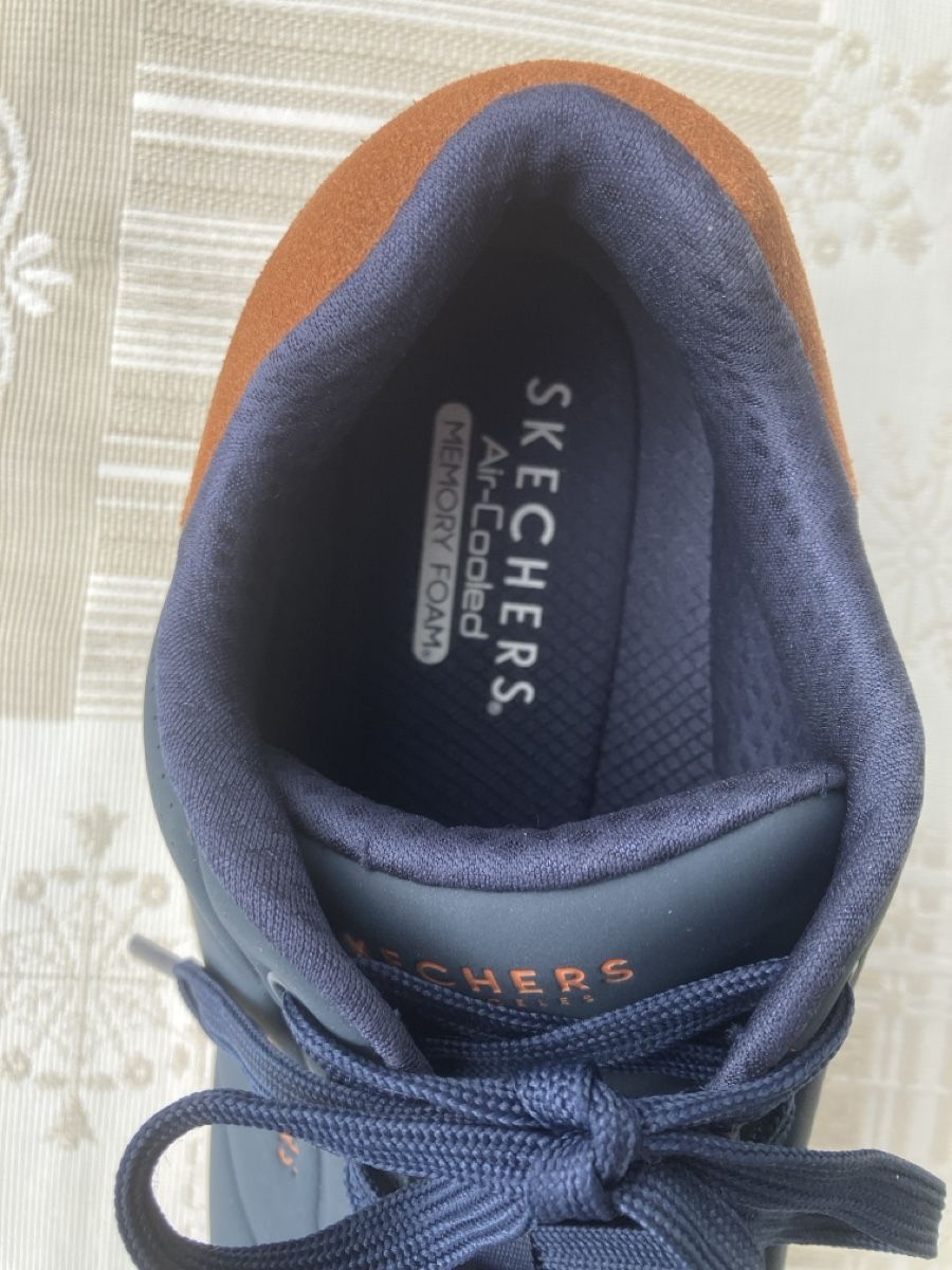 Skechers Scarpe da uomo: Chaussures Skechers pointure 44 – Nuovo (secondo la descrizione) da Pully venduto da claddagh 1