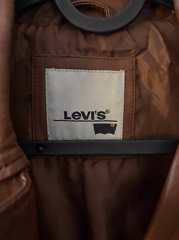 Vestes: LEVI'S Lederjacke braun – D'occasion à Wittenbach par Lenitalasirena 3