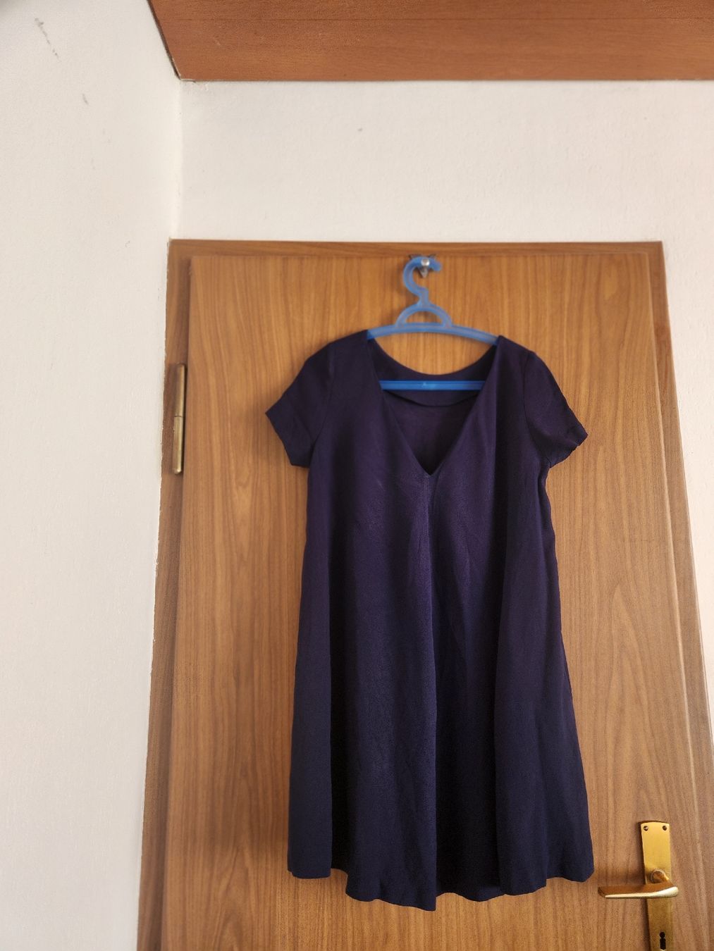 Tara Jarmon Robes: Tara Jarmon Robe bleu marine Taille 40 – D'occasion à Niedergösgen par Eva2410