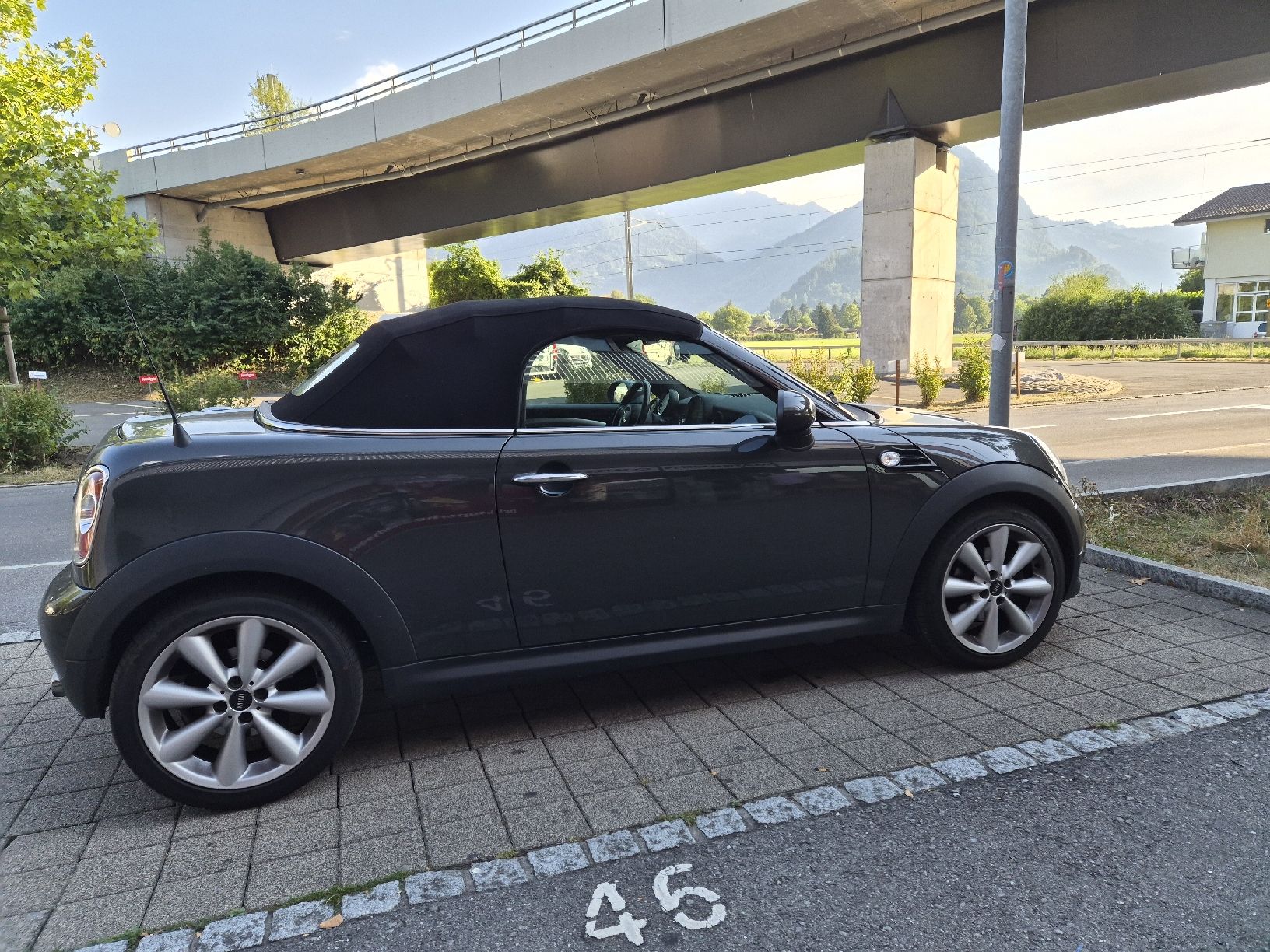 Mini Autos: Wunderschönes Mini Cabriolet – Gebraucht aus Merligen von mon_v9j5 5