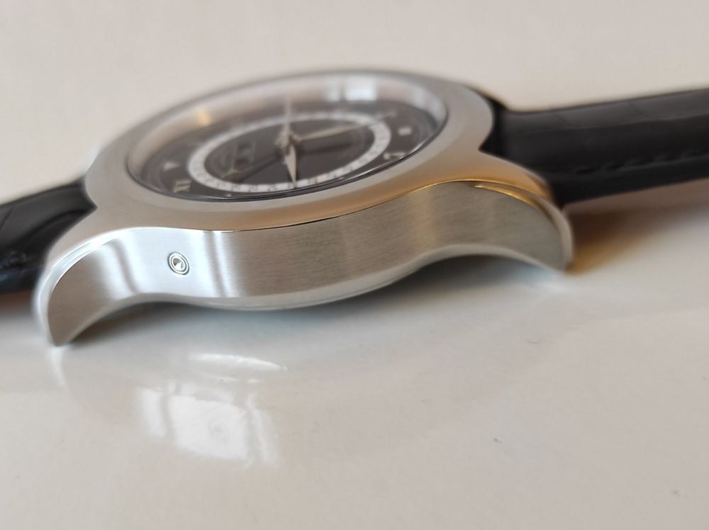 Orologi: Cuervo y Sobrinos Robusto mit Kalendarium – Nuovo (secondo la descrizione) da Chabrey venduto da Horology 6