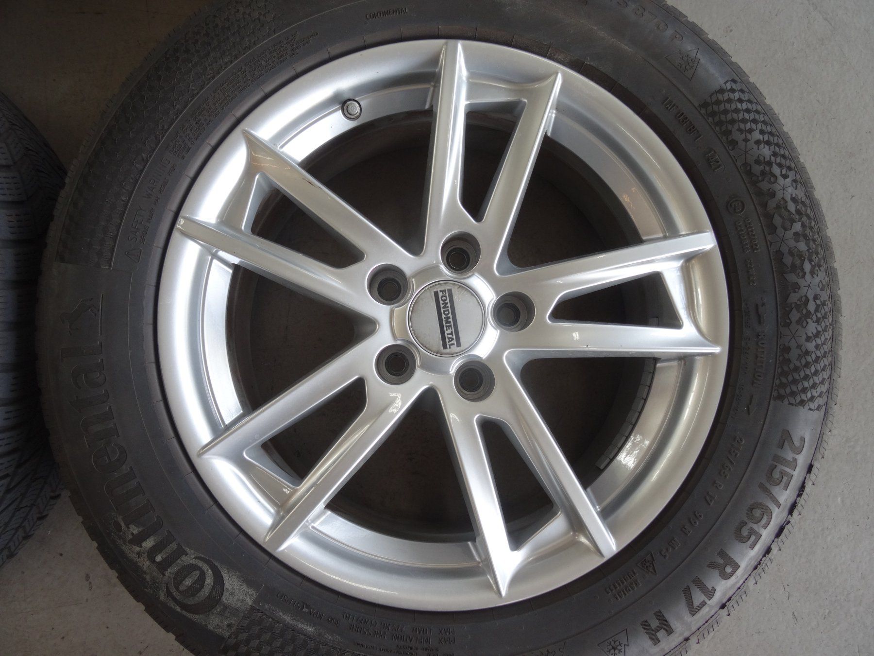 Hyundai Pneumatici & Ruote complete: Hyundai Tucson Winterräder mit TPMS – Usato da Oberrüti venduto da Hardcoretuning 2