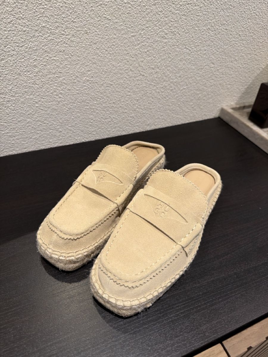 Hugo Boss Scarpe da donna: Hugo Boss Espadrilles / Loafers – Nuovo (secondo la descrizione) da Emmenbrücke venduto da vcolatrella 1