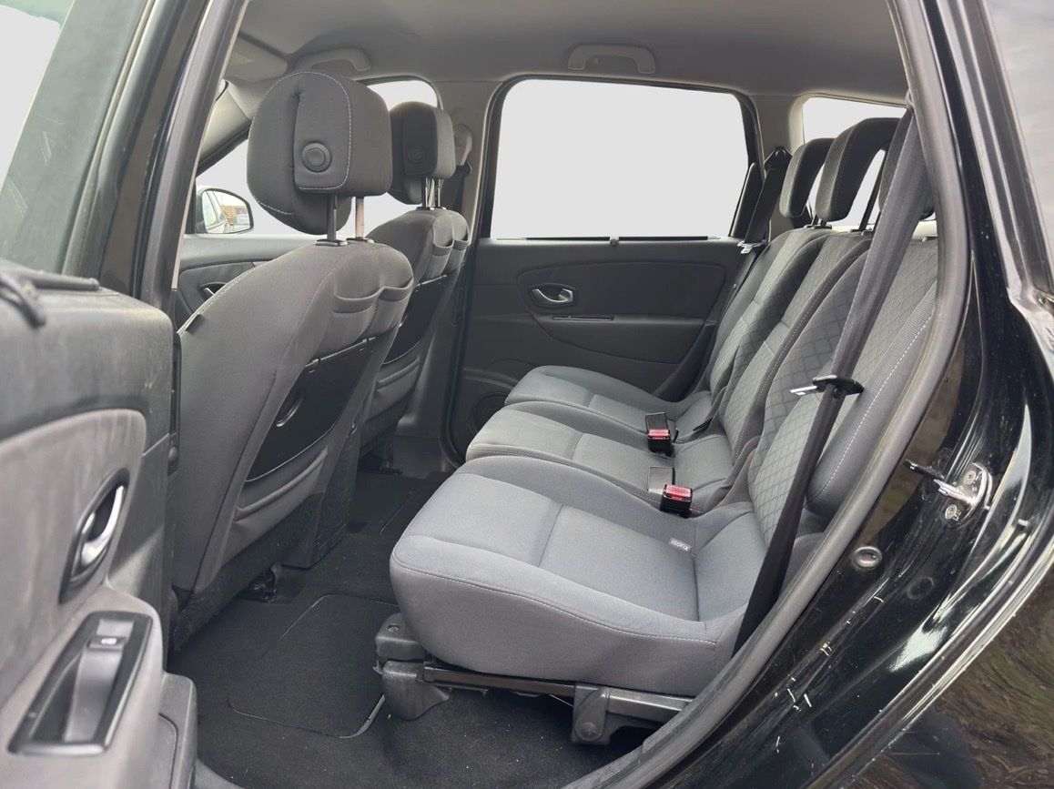 Renault Automobili: Renault Scenic Turbo 1.6 – Nuovo (secondo la descrizione) da Yverdon-les-Bains venduto da hal_jq27 1
