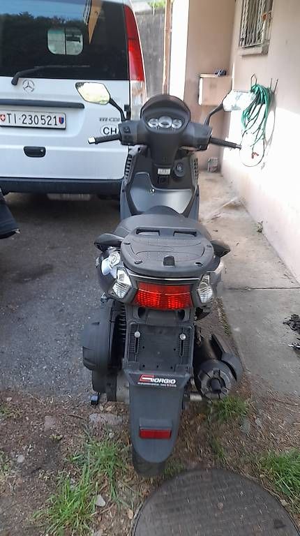 Sym Scooter: Sym 200 cc collaudato 2025 – Usato da Savosa venduto da VIR66. 2