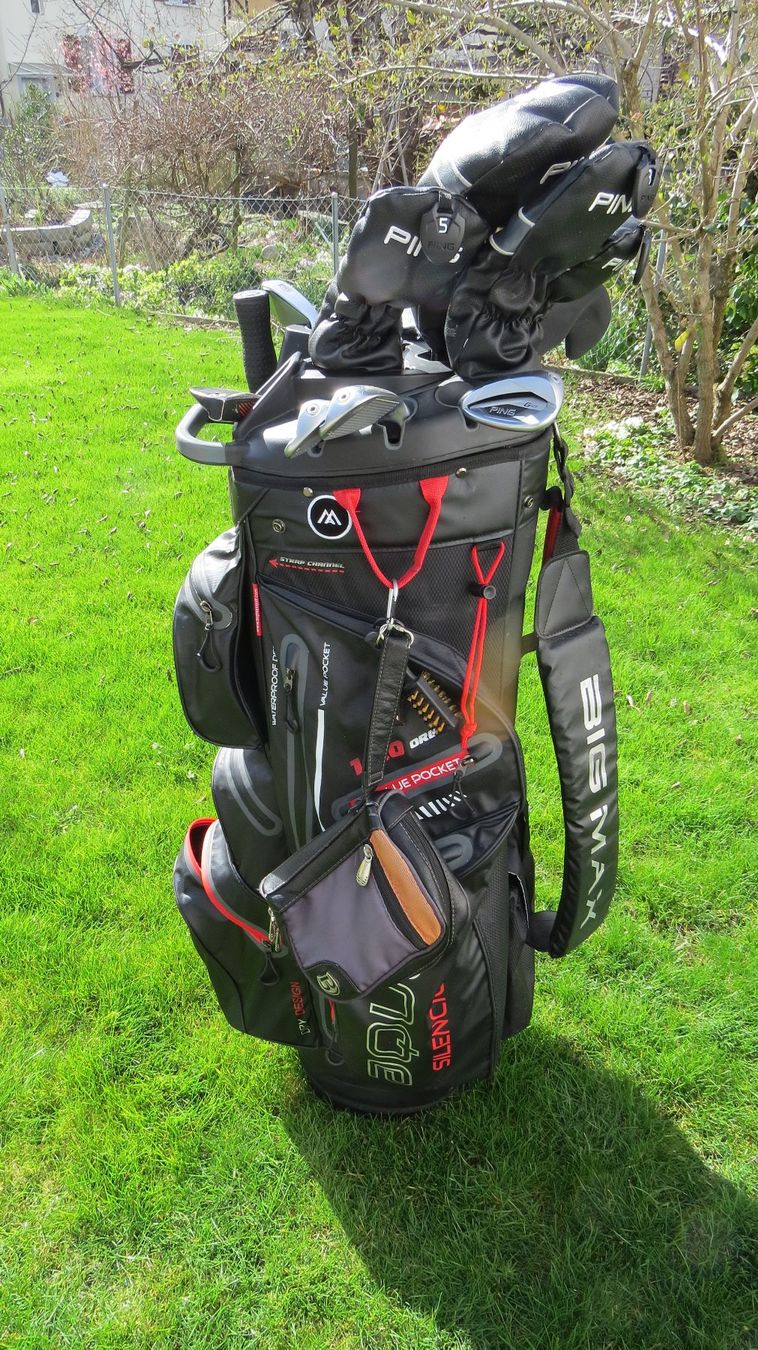 Schläger & Sets: Golf Bag mit Schläger – Gebraucht aus Wil von
