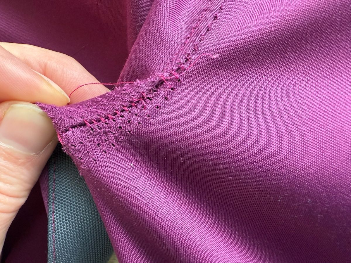 Pantaloni: Softshell Hose mit Verstärkungen Gr. 122/128 – Usato da Eggenwil venduto da Lissi82 1