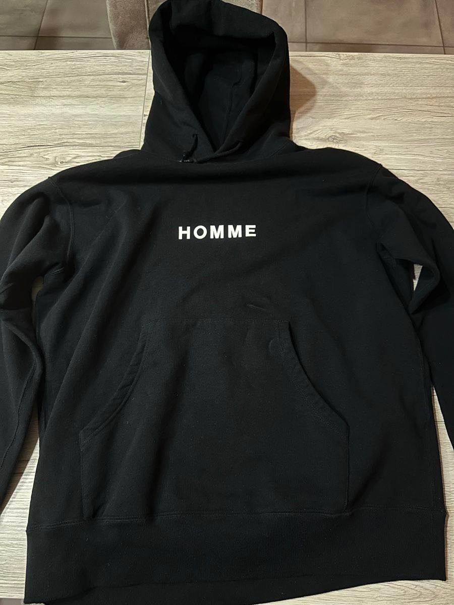 Maglioni & Felpe: Comme des Garcons Hoodie M Black – Usato da Herrenschwanden venduto da Homebaze
