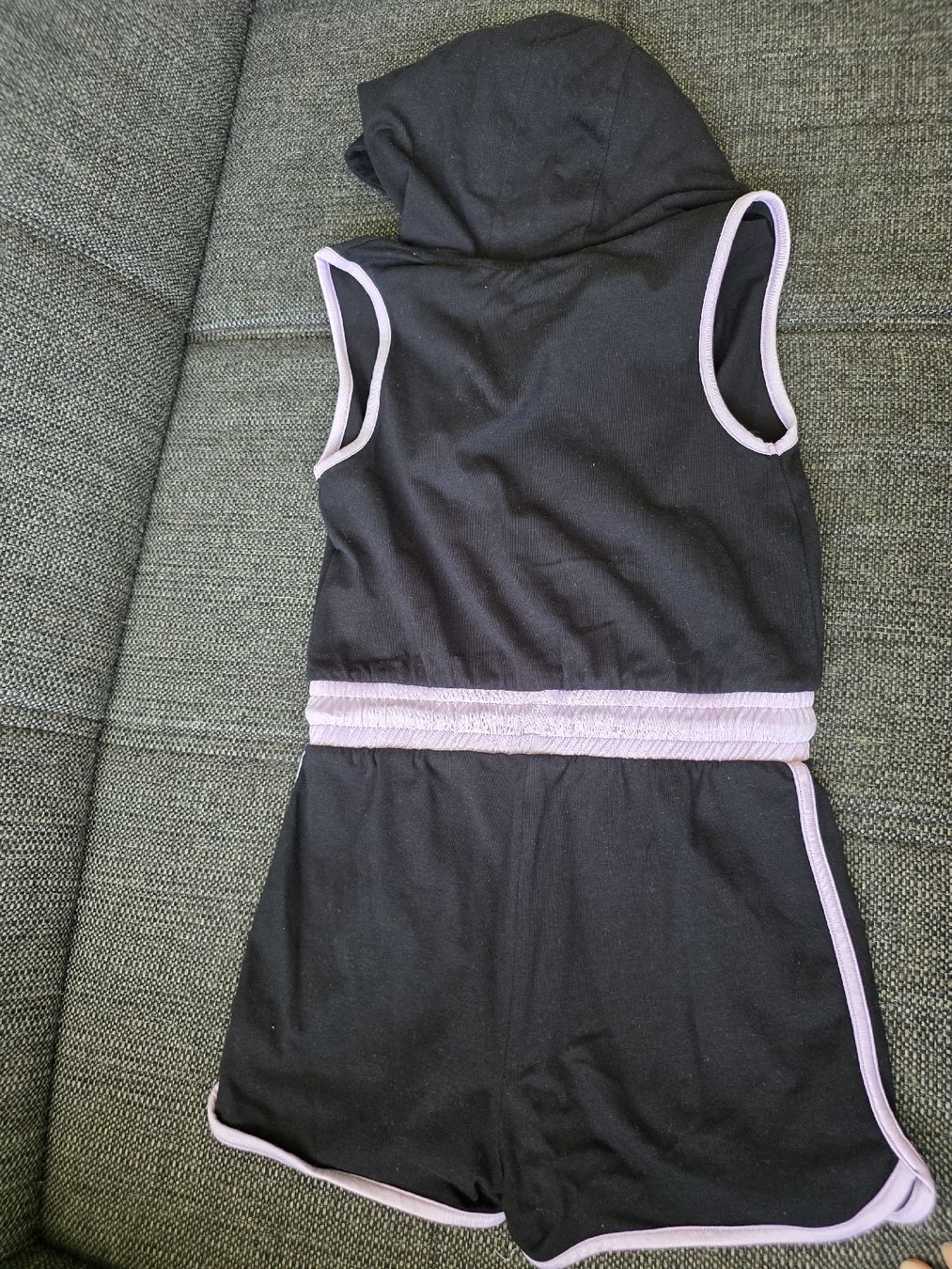 C&A Tute: C&A Mädchen Jumpsuit Gr 140 – Usato da Zollikerberg venduto da nmonika 2