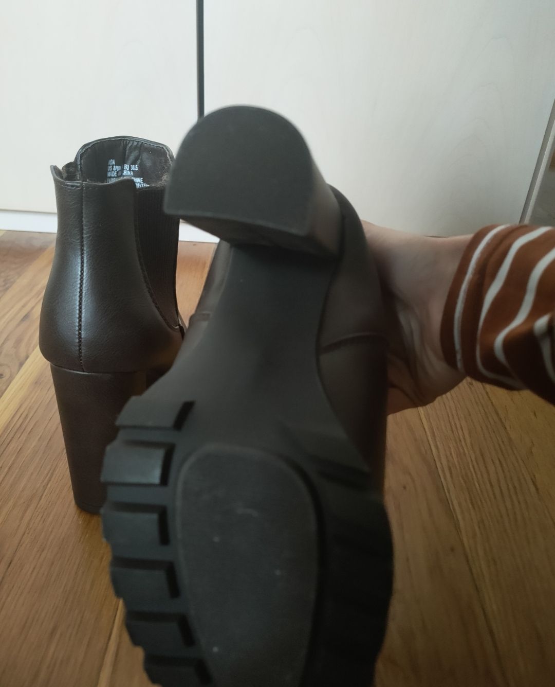 Damenschuhe: bottines à talons – Gebraucht aus Genthod von Lenas9 3